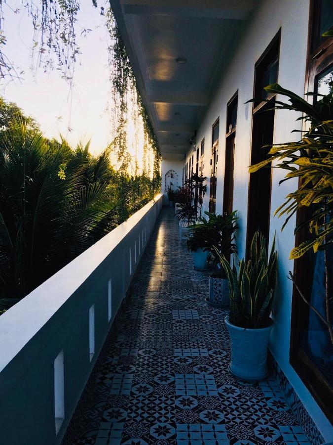 Lagi 1001 Nights Hotel Екстериор снимка